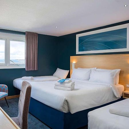 Travelodge Reading Whitley ห้อง รูปภาพ